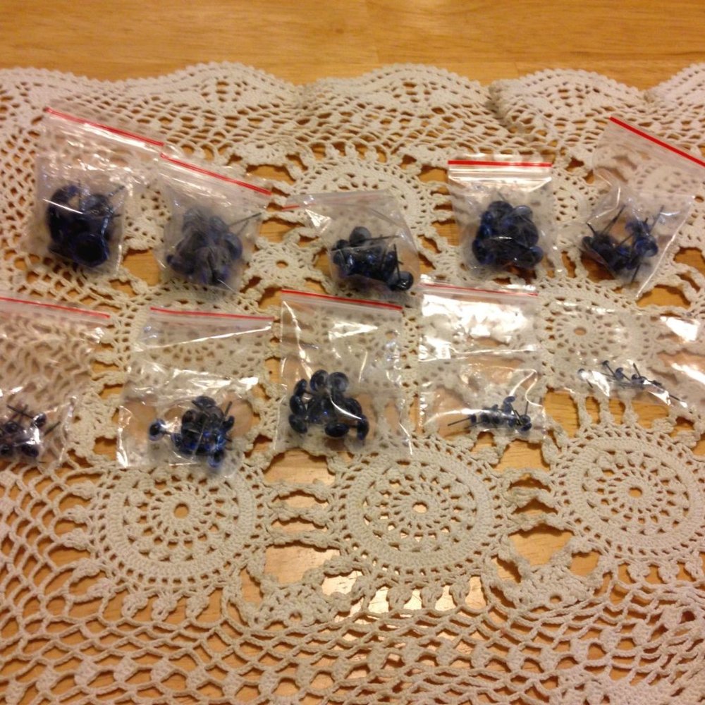 Bundle of different size Doll Eyes for doll making, TOAOB brand